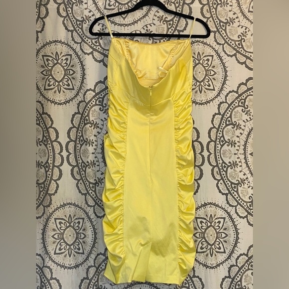 Yellow le chateau dress. Small water stain under armpit from spot cleaning. - Picture 3 of 6
